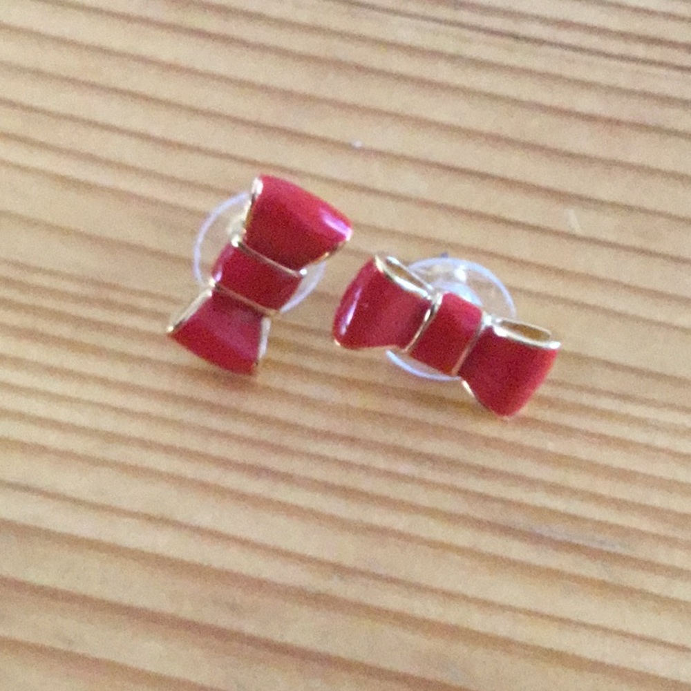 ♠️♠️Red bow earrings♠️♠️